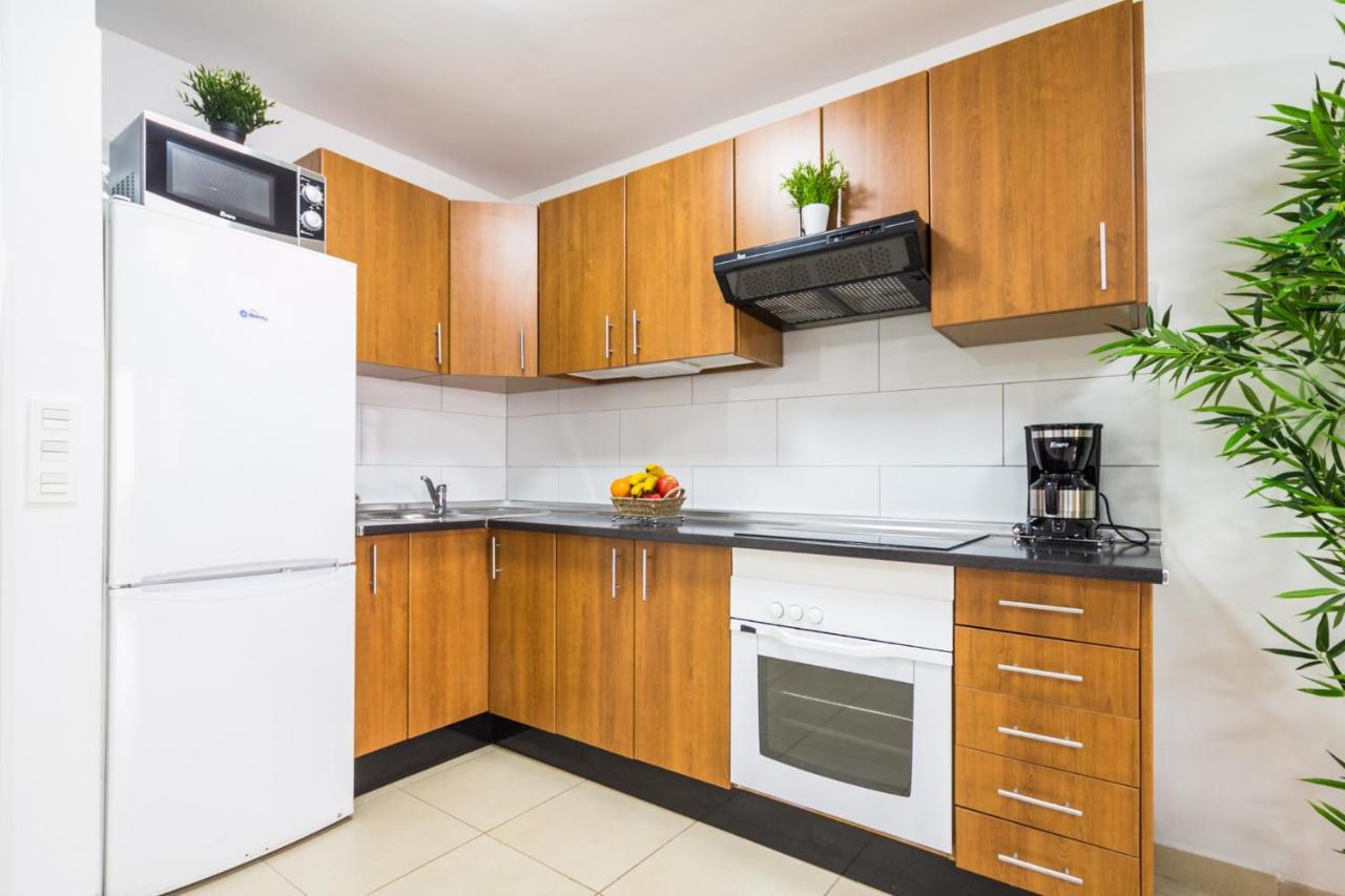 Apartamento Luna Tías Exteriör bild