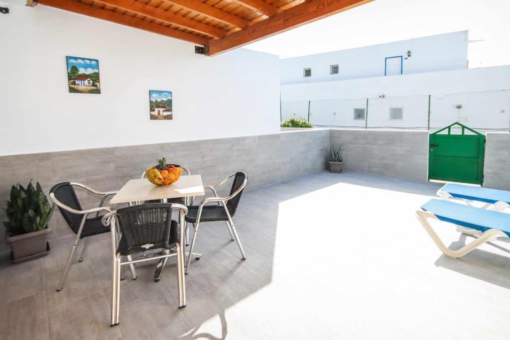 Apartamento Luna Tías Exteriör bild
